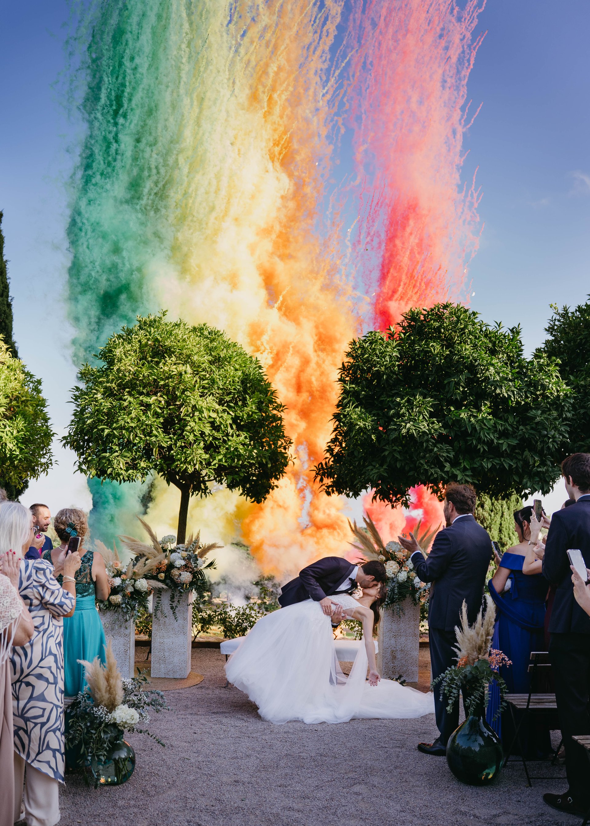 Fotógrafo de bodas en Tarragona captando un momento emotivo durante la ceremonia