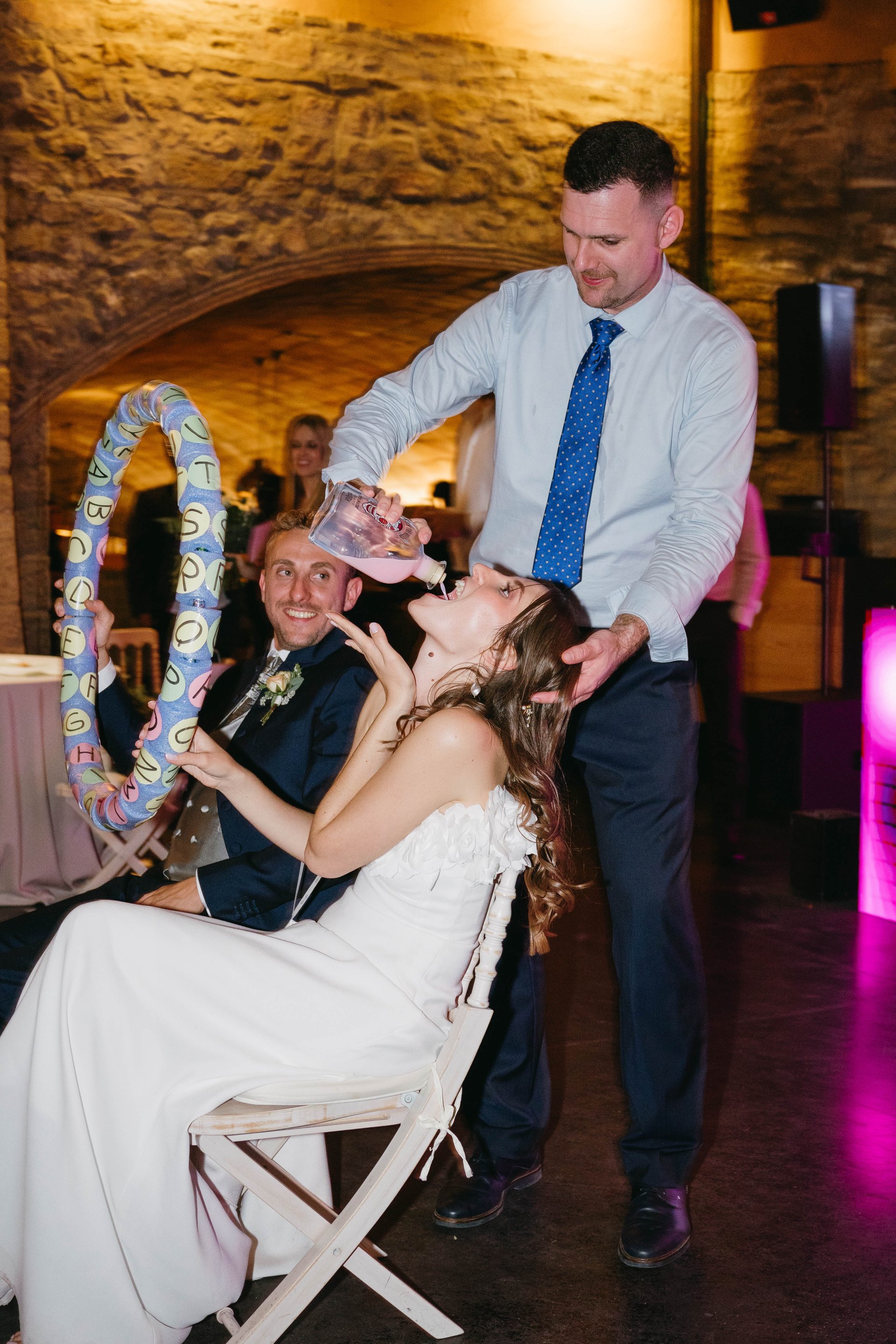 Chupitos de Tequila Rosa: La Tendencia Más Loca (y Divertida) en Bodas 2025